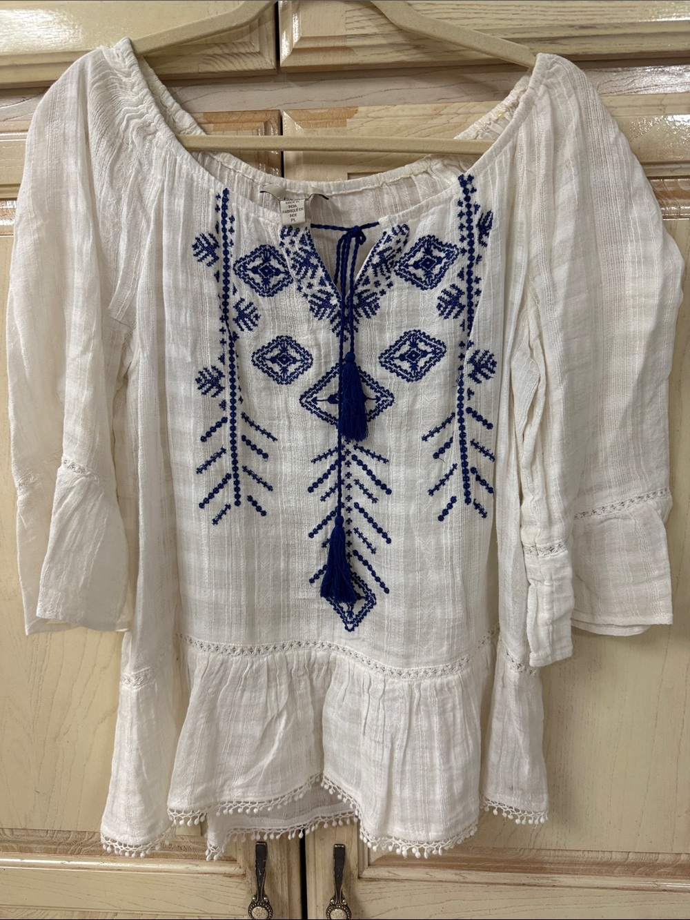 American Vintage White Tunic with Blue Embroidery